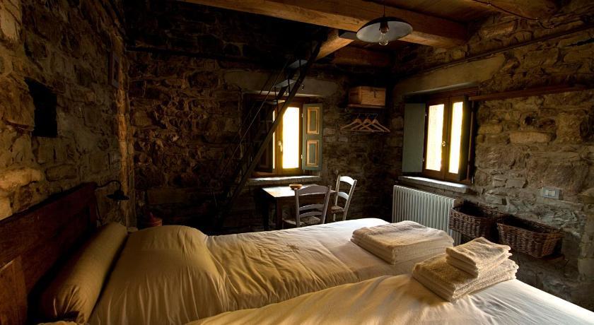 Mulino Marghen - Restored Watermill - Accomodation And Retreat Center 제리 객실 사진